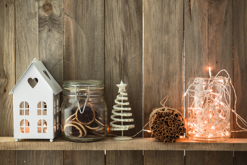 Cheap Ways to Decorate Your Home This Christmas