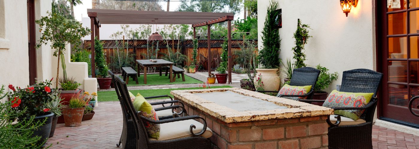 Best Times To Stage Your Backyard