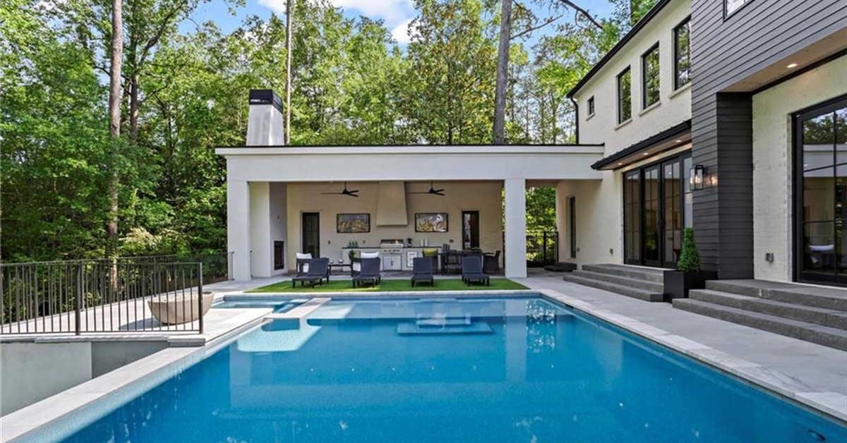 Exterior Staging in Atlanta, GA